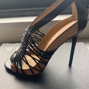 New L.A.M.B. shoes - size 6 1/2 - never been worn!